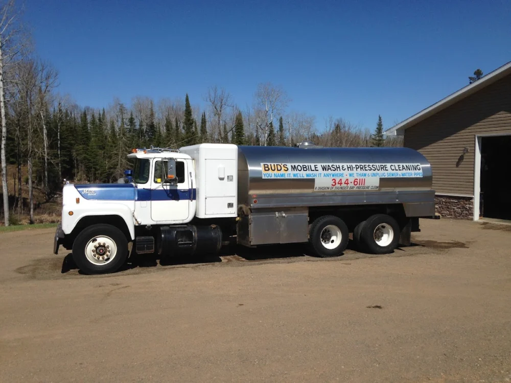 Bud's Thunder Bay Pressure Clean Ltd