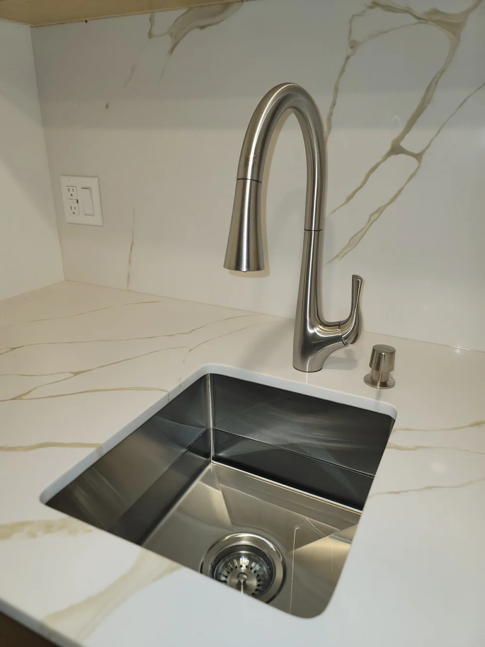 SH&CO. Plumbing Services